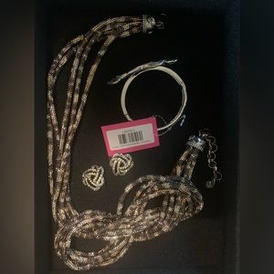 Sassy Jones Vivenne Set